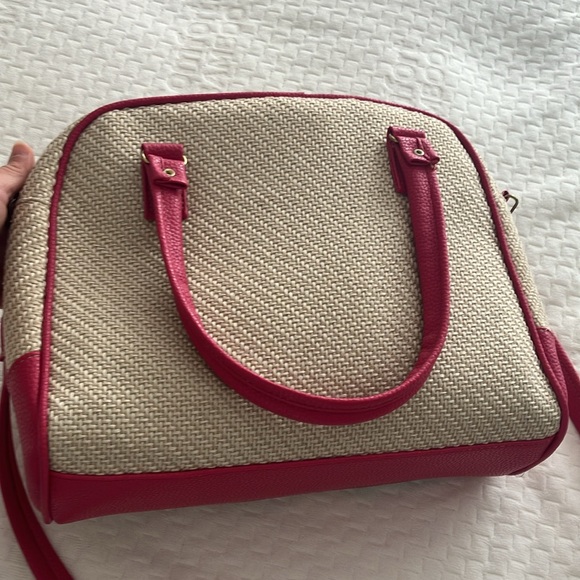 Frida Kahlo hand and Crossbody purse - Picture 6 of 11